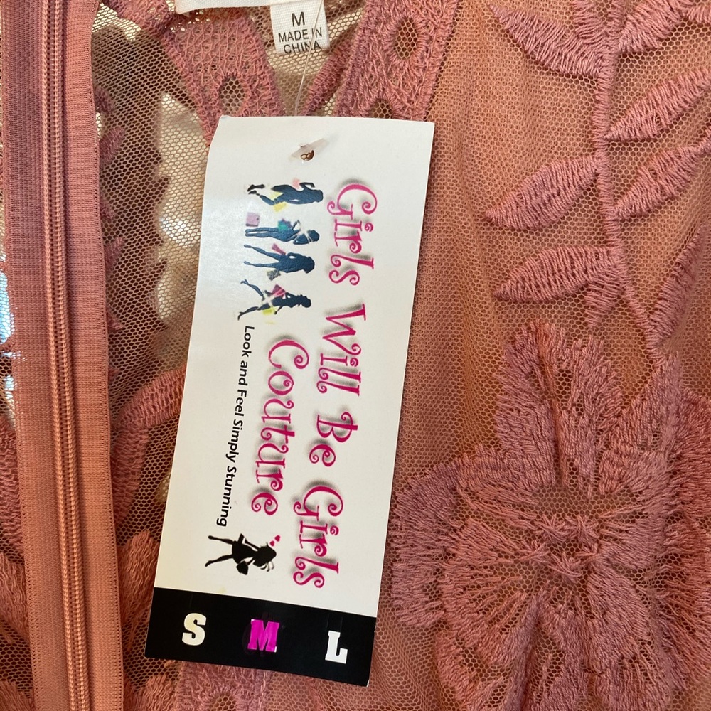 Dress - Picture 2 of 5